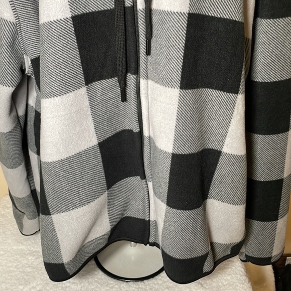 J Come Faux Fue Lined Fleece Lightweight Jacket Size XL - Picture 3 of 12